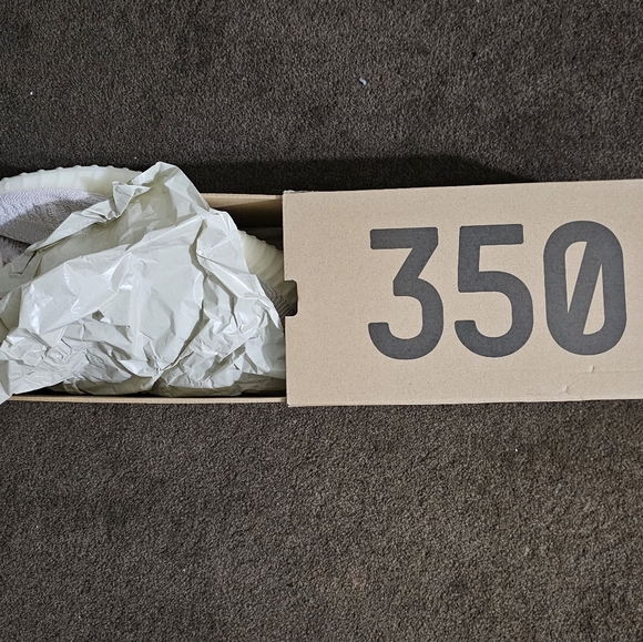 Yeezy 350 v2 CMPCT slate bone men's 9 - Picture 2 of 6